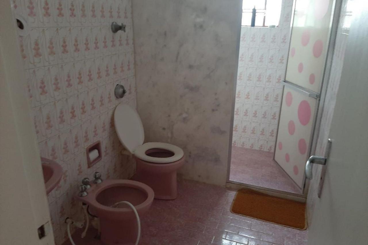 Casa 5 Quartos, Ampla, A 100 Metros Da Praia. Amigos E Familia Sao Bem Vindos A Essa Casa. Venha Viver Momentos Inesqueciveis Aqui. Guarapari Zewnętrze zdjęcie